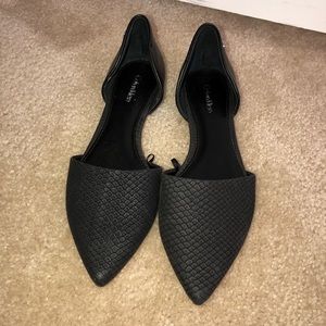 Black Nine West flats